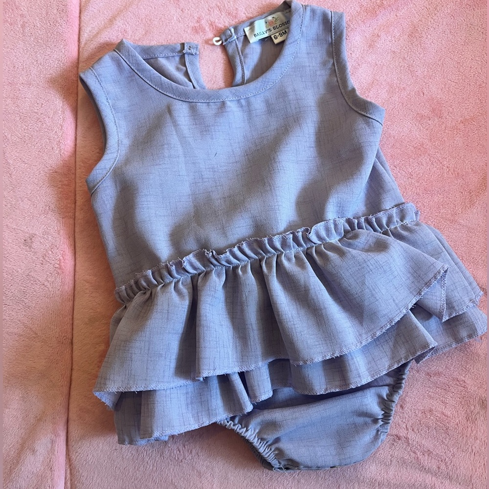 Bailey's Blossoms light purple romper 6-9m